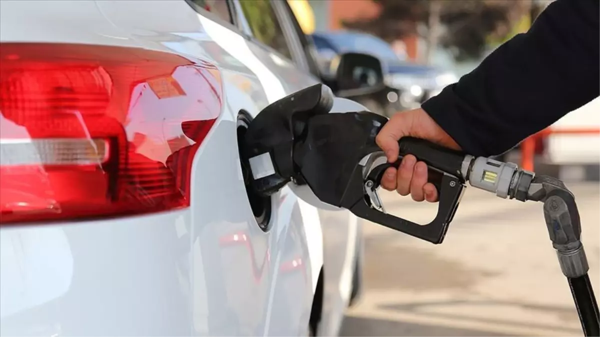 BENZİN VE MOTORİNE ZAM MI GELDİ? 14 Haziran 2025 akaryakıt, benzin,motorin,LPG fiyatları ne kadar? İstanbul, Ankara, İzmir GÜNCEL akaryakıt fiyatları