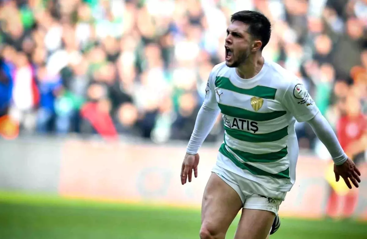 Bursaspor, Vefa Temel ve Berkan Mahmut Keskin ile Yollarını Ayırdı