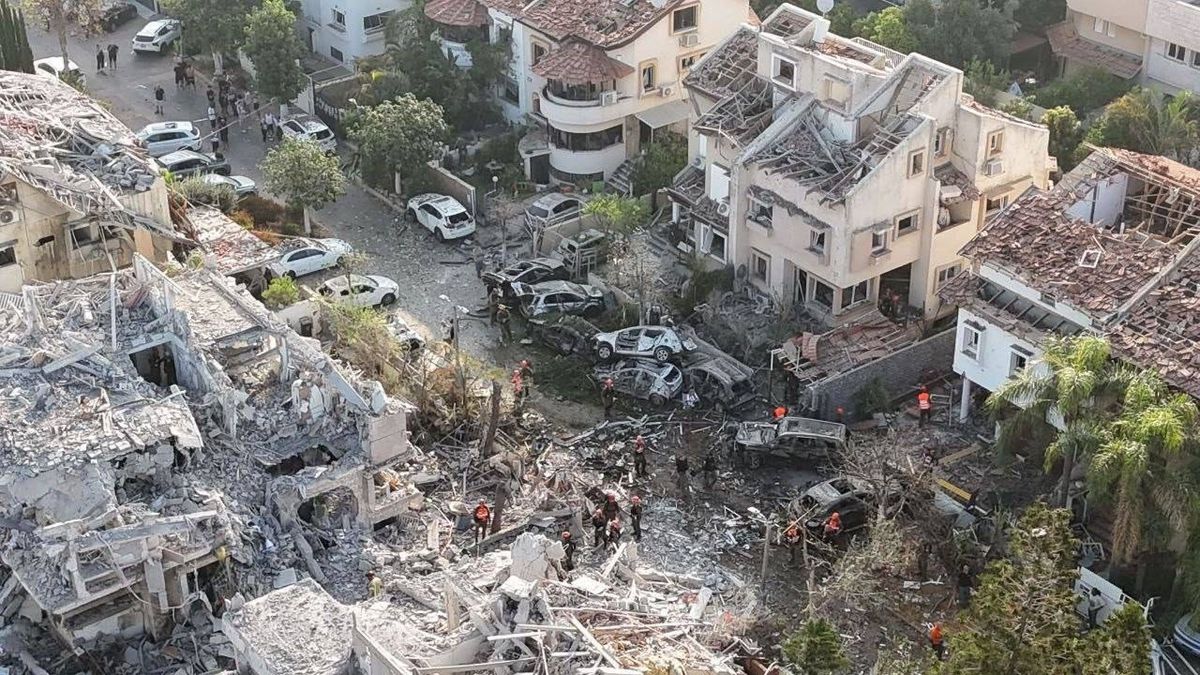 İran'ın İsrail'e Yanıtı: 3 Ölü, 172 Yaralı