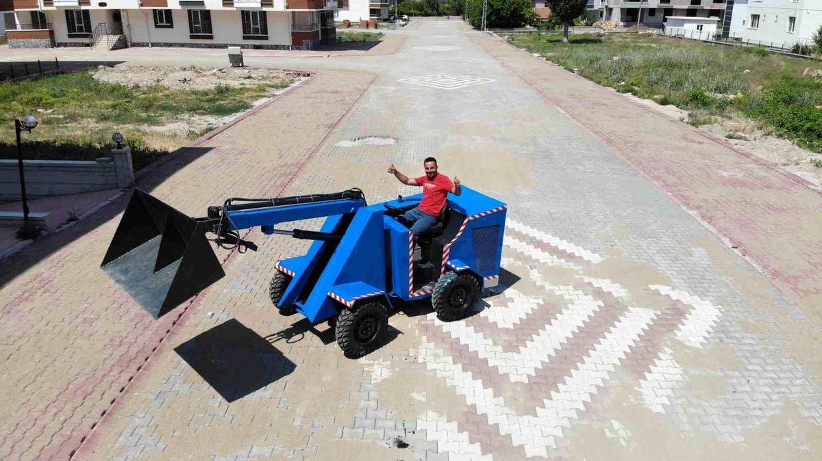 Kırşehirli Genç Girişimci Yerli Üretim Kepçe Geliştirdi