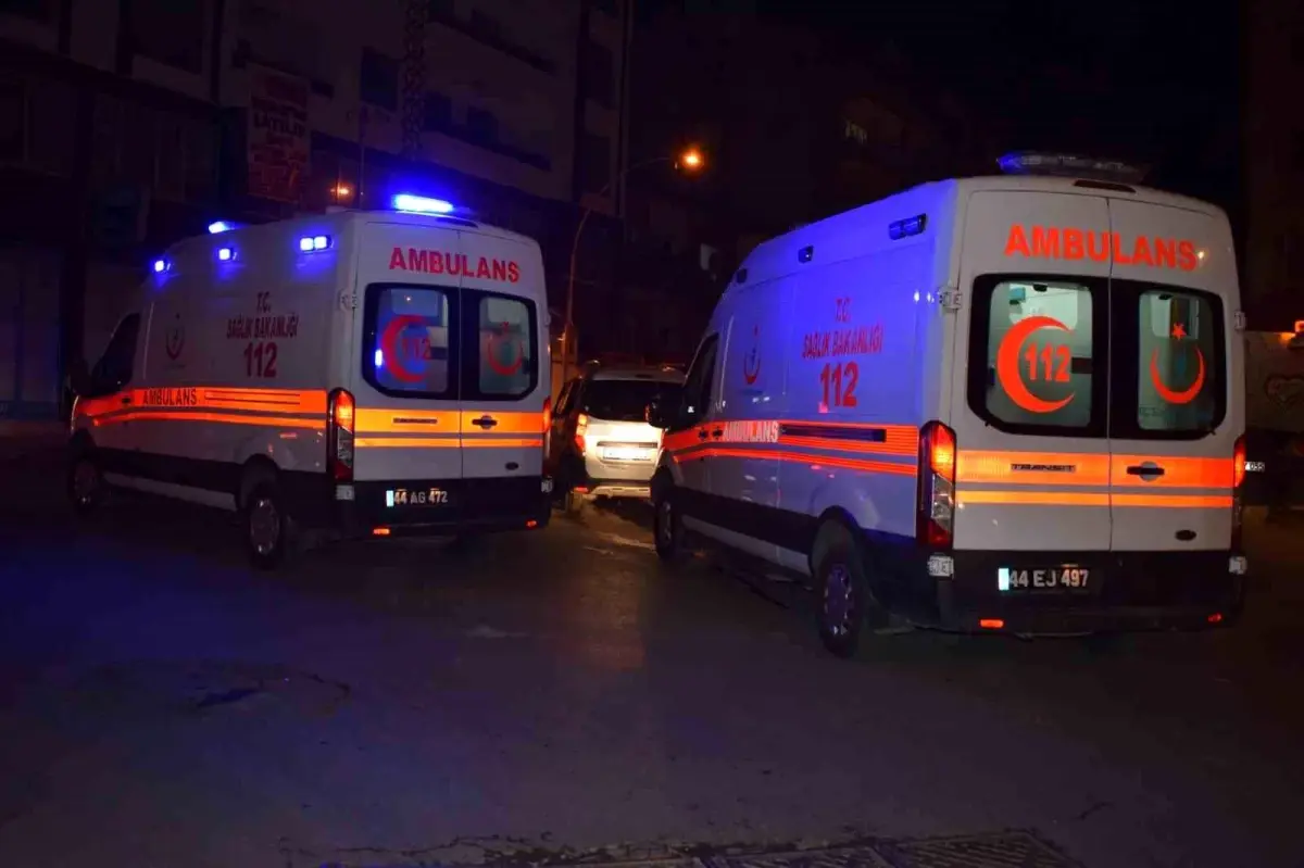 Malatya'da Zincirleme Trafik Kazası: 1 Yaralı