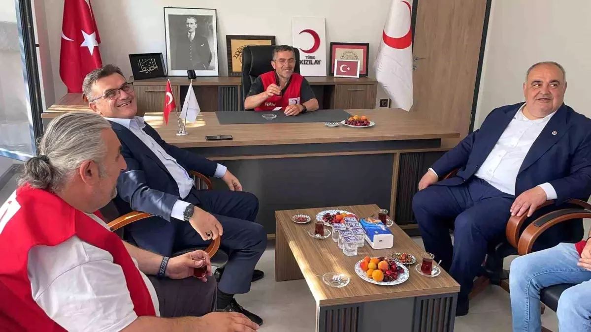 Milletvekili Aldatmaz'dan Kızılay Bartın Şubesine Ziyaret