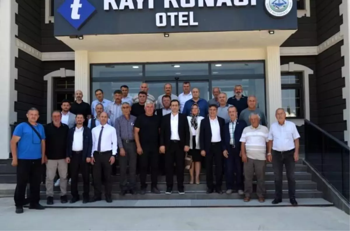 Veda Yemeği ile Kaymakam Tuncer'e Teşekkür