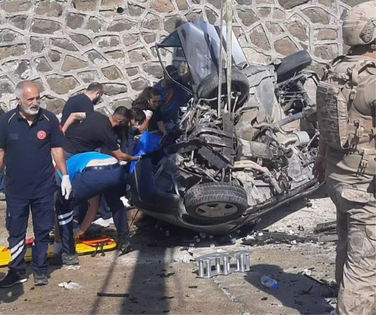 Tunceli'de Kafa Kafaya Çarpışma: 7 Yaralı