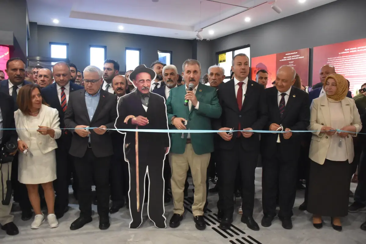 Aşık Veysel Şatıroğlu Müzesi Açıldı