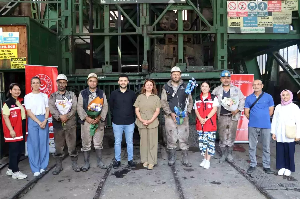 Zonguldak'ta Madencilere Babalar Günü Sürprizi
