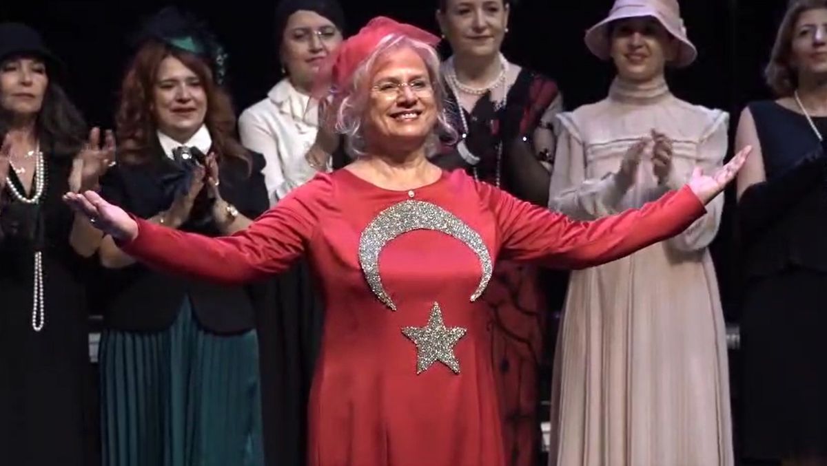 Nilüfer Kadın Korosu, 20 Yılda 200. Konserini Verdi