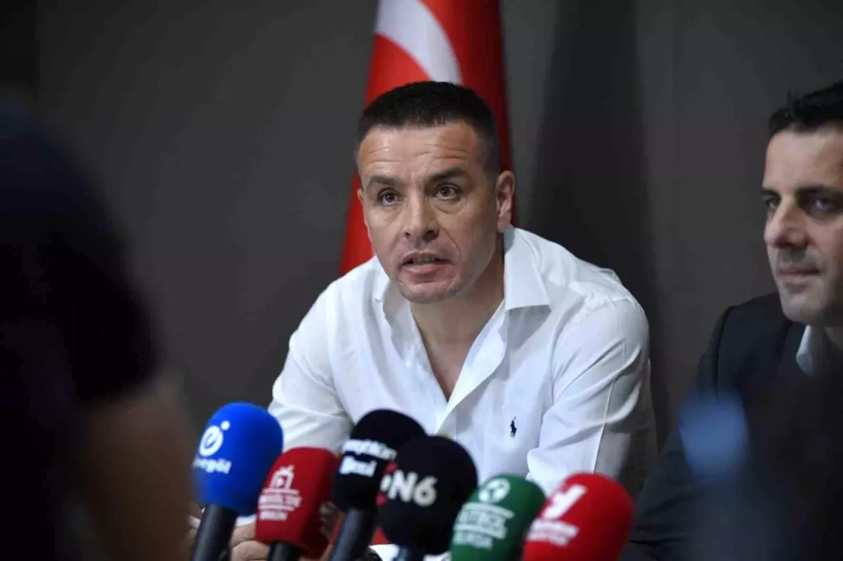 İnegölspor, İsmail Güldüren ile 3 Yıllık Sözleşme İmzaladı