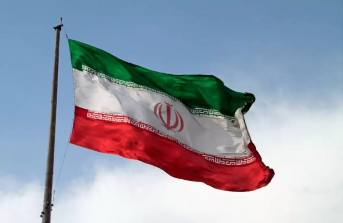 İran İsfahan Rafinerisi Tam Kapasiteyle Çalışıyor