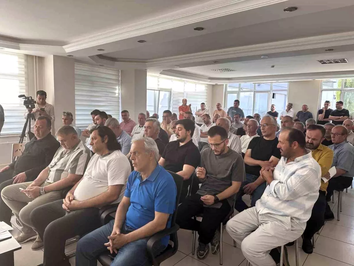 Isparta 32 Spor Kulübü'nde Güven Tazeleyen Kongre