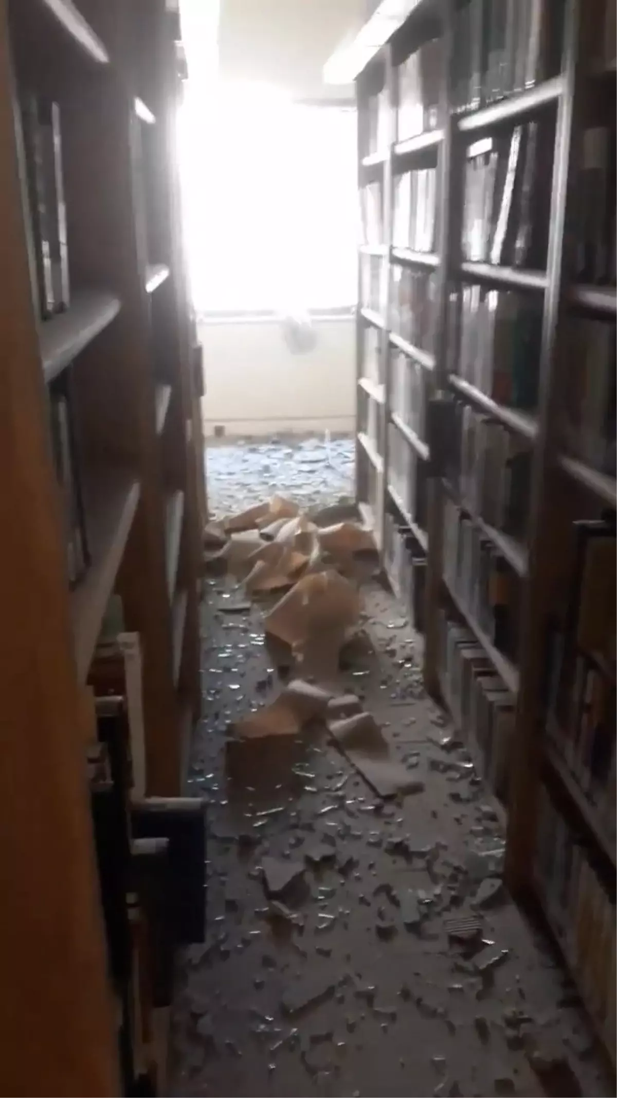 İran Dışişleri Bakanlığı Binasına İsrail Saldırısı