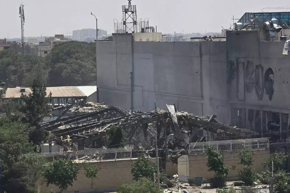 İsrail: İsfahan'da nükleer tesis vurduk