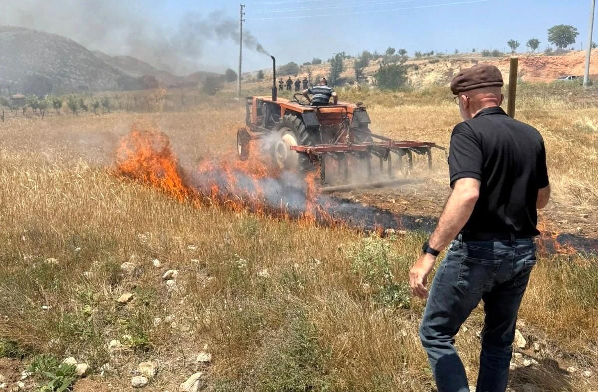 Karaman'da Yangın: 200 Dekar Ekin Kül Oldu