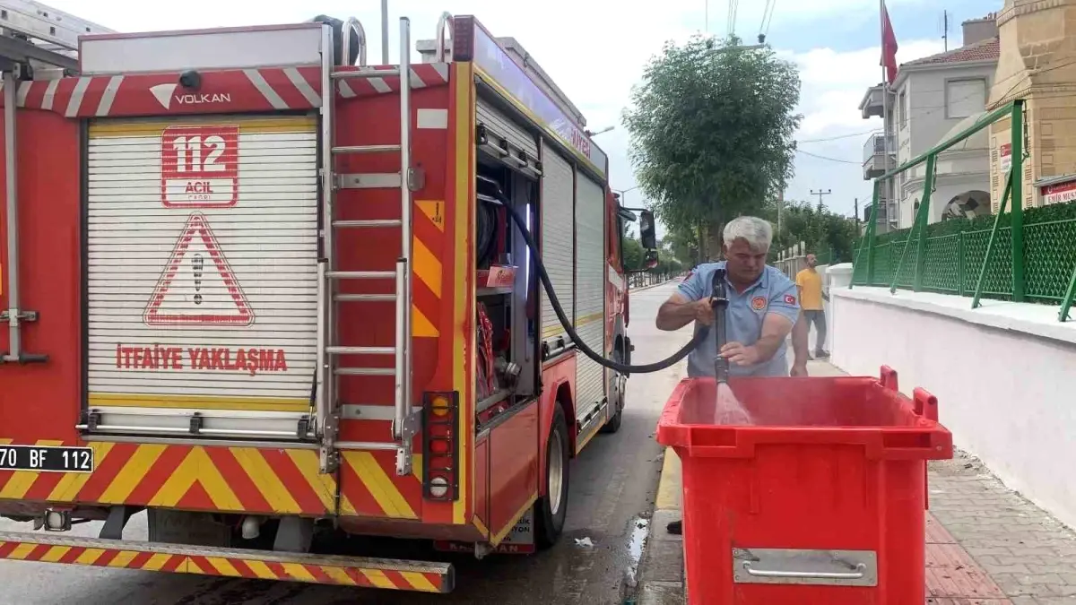 Karaman'da Çöp Konteynerinde Yangın Çıktı