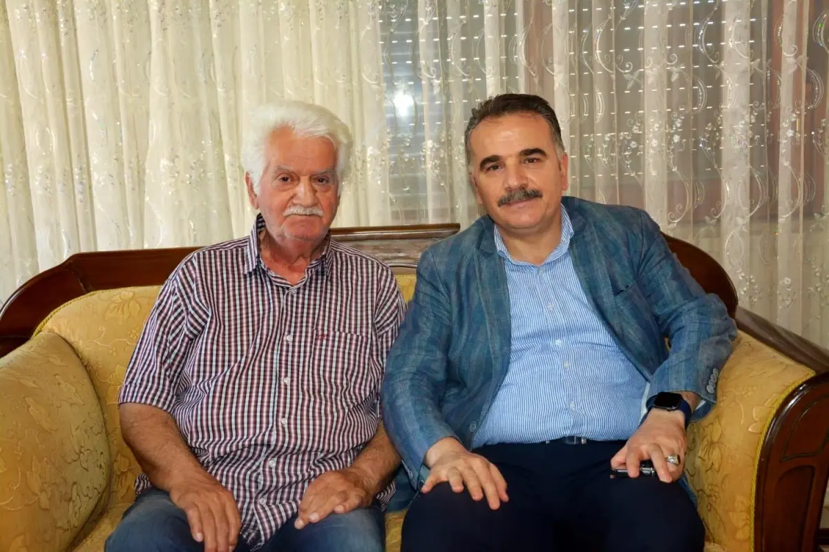 Kaymakam Odabaş'tan anlamlı Babalar Günü ziyareti