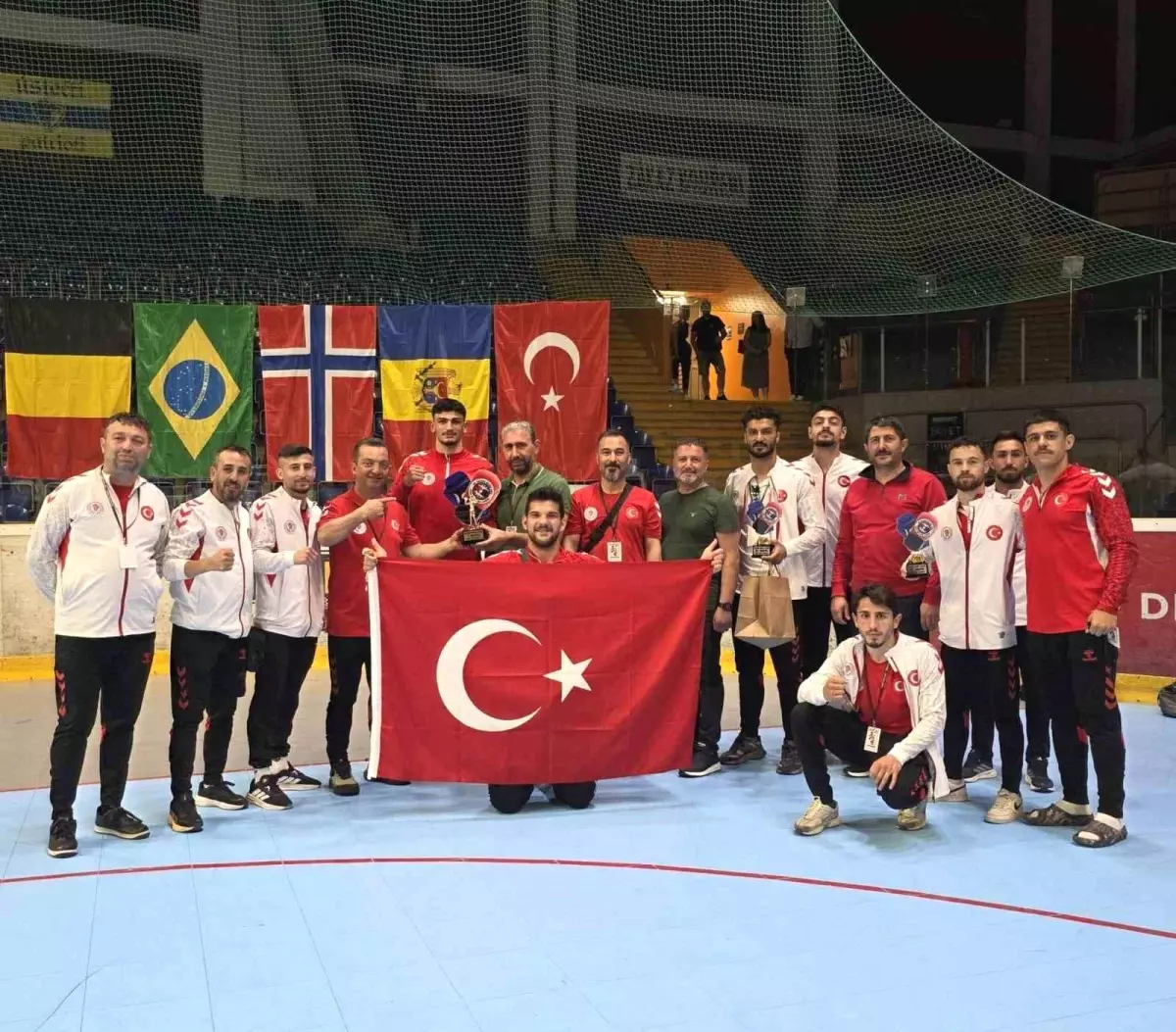 Erkek Boks Milli Takımı'ndan Dünya Boks Şampiyonası Öncesi Önemli Başarı