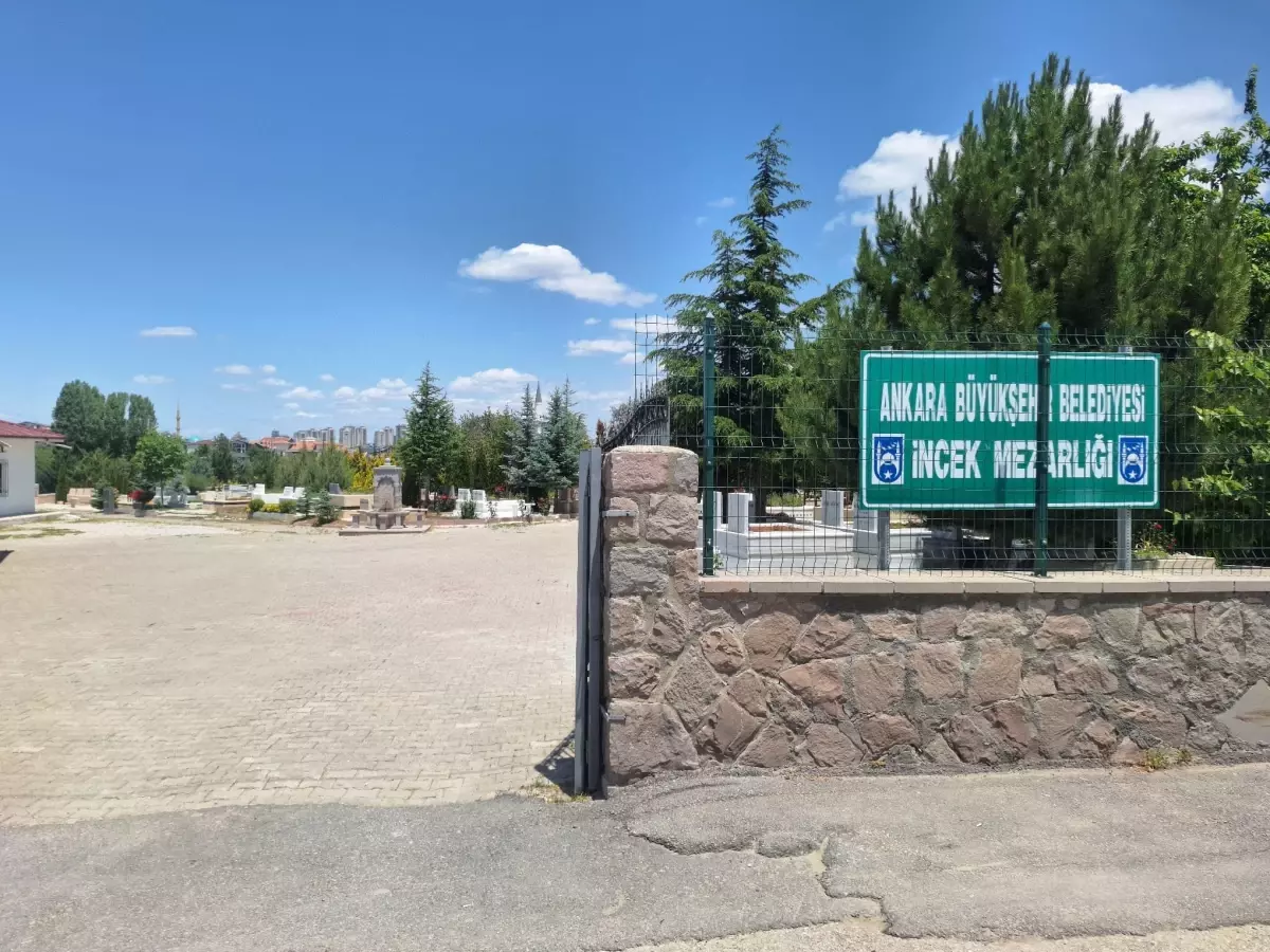 Oğul Tarafından Bıçakla Öldürülen Babanın Cenazesi Defnedildi