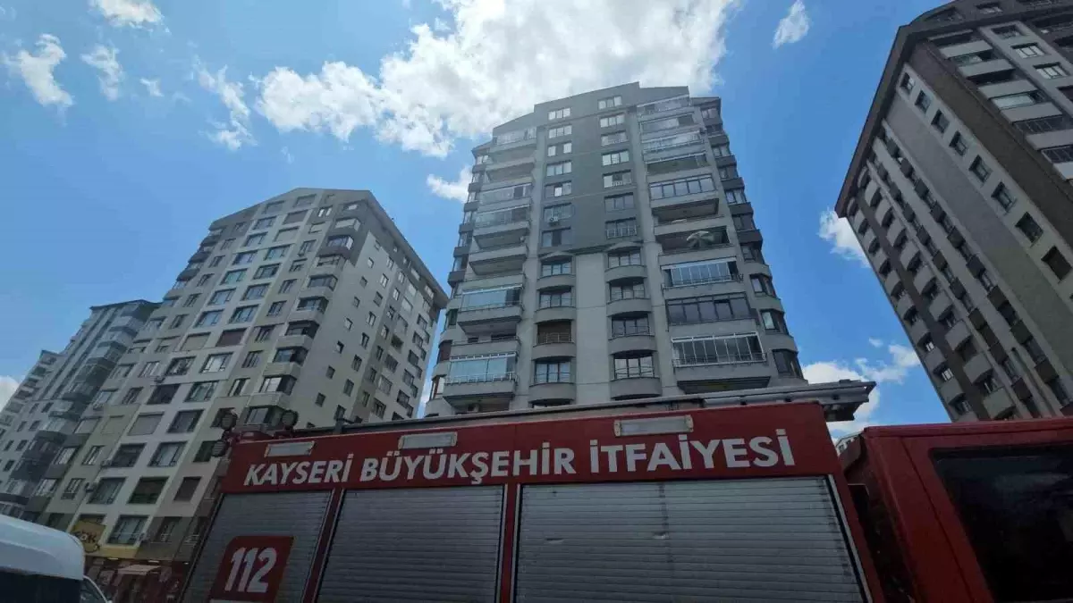 Kayseri'de Asılsız Yangın İhbarı Ekipleri Hareket Geçirdi