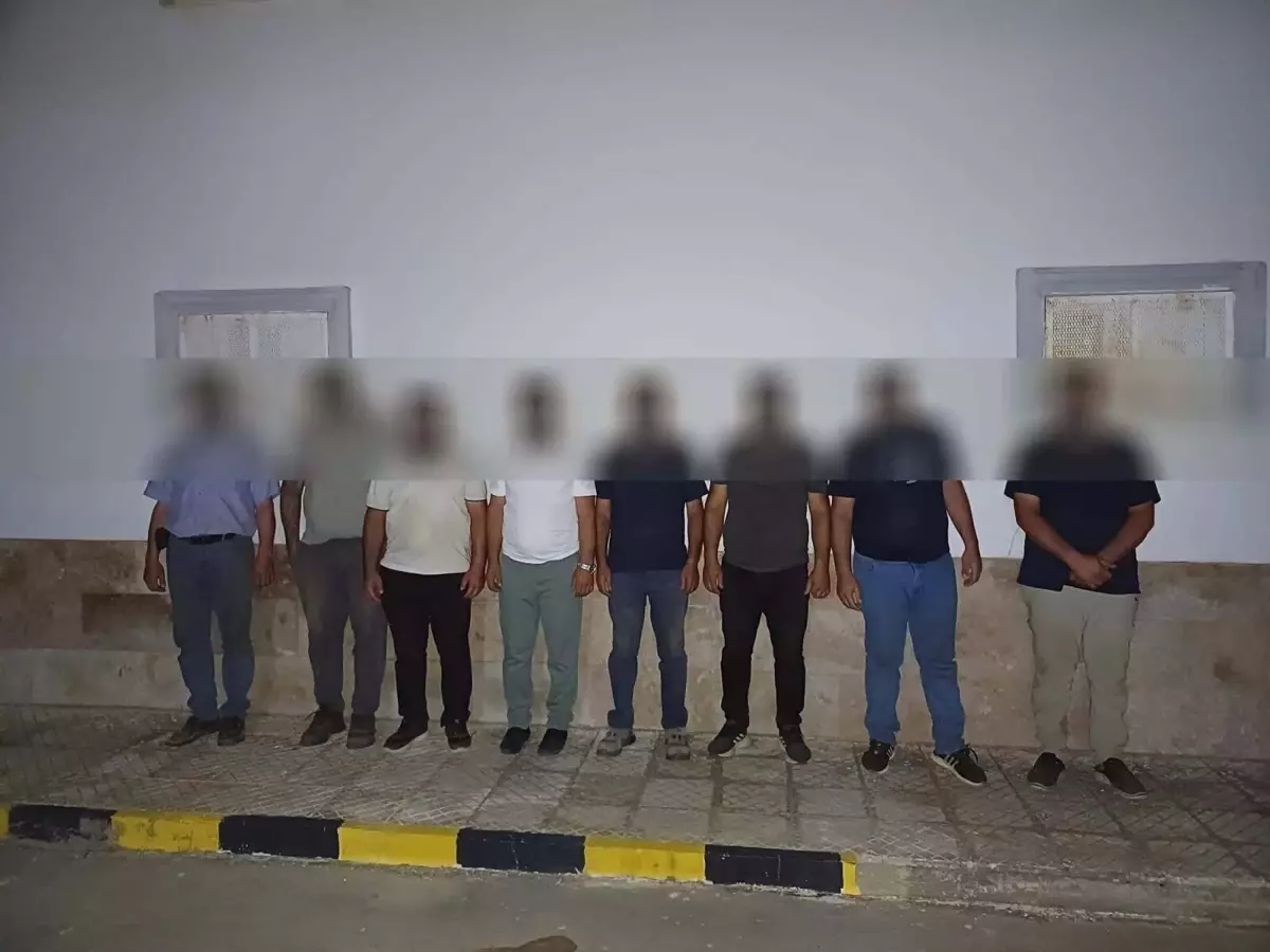 Aydın'da Kaçak Kazı Yapan 8 Kişi Suçüstü Yakalandı