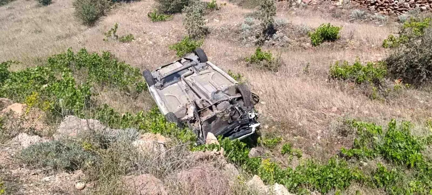 Batman'da Uçurumdan Yuvarlanan Otomobilin Sürücüsü Yaralandı
