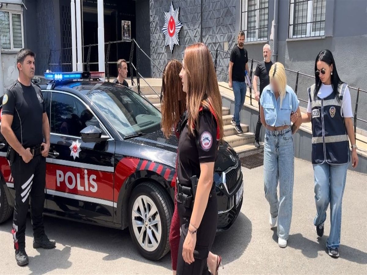 Bursa'da Fuhuş Operasyonu: 12 Şüpheli Tutuklandı