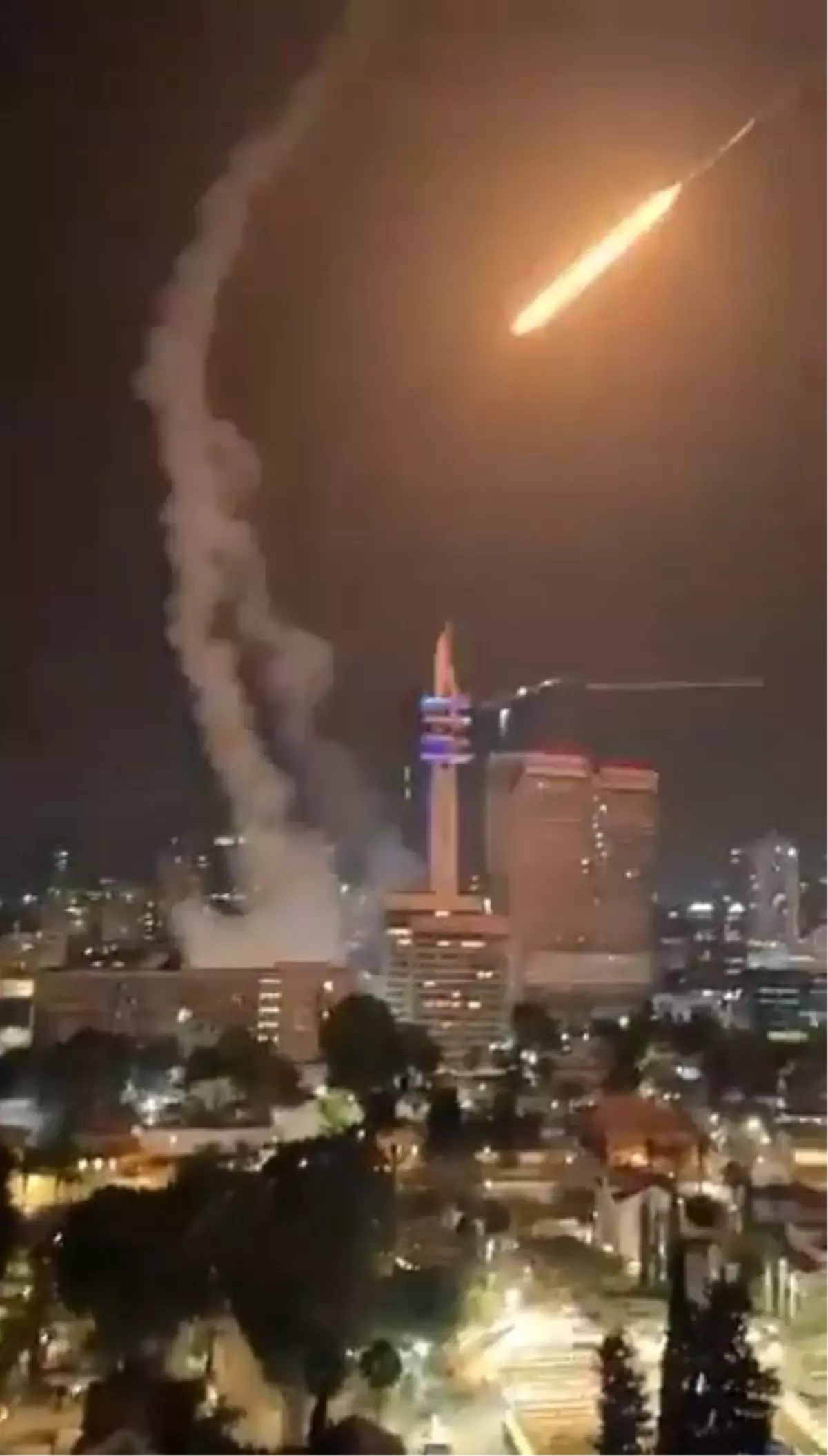 İran'dan İsrail'e Yeni Füze Saldırısı