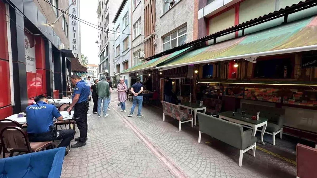 Samsun'da Kafede Fritöz Yangını Paniğe Neden Oldu
