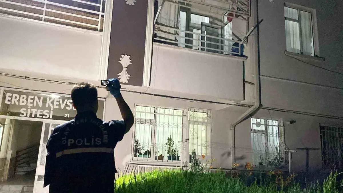 Konya'da Balkonundan Düşen 7 Yaşındaki Çocuk Ağır Yaralandı