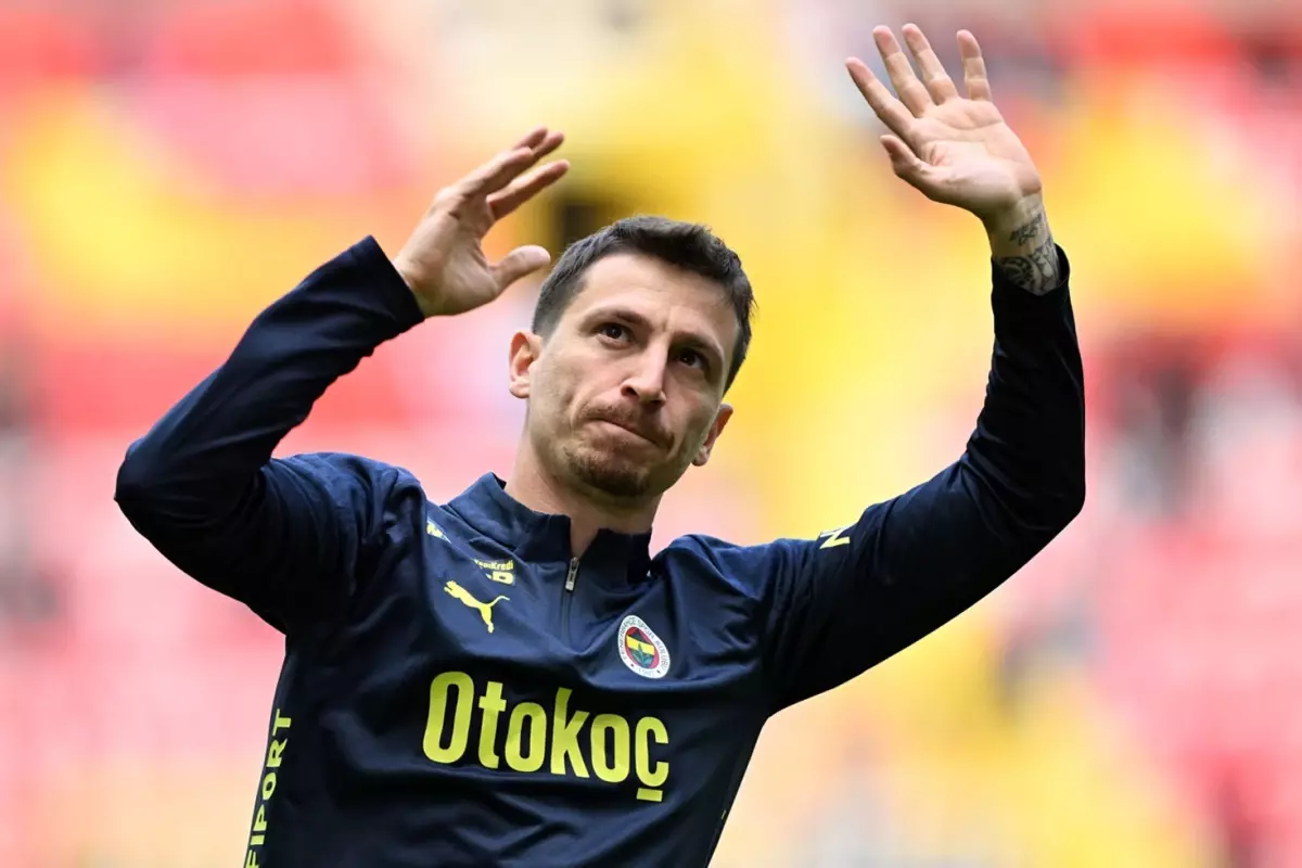 Mert Hakan Yandaş'a Süper Lig'den 2 sürpriz talip
