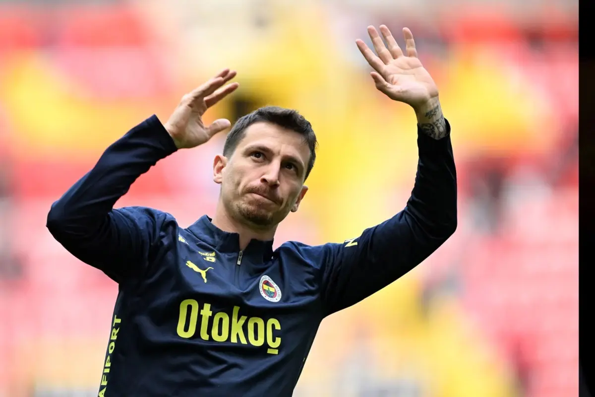 Mert Hakan Yandaş'a Süper Lig'den 2 sürpriz talip