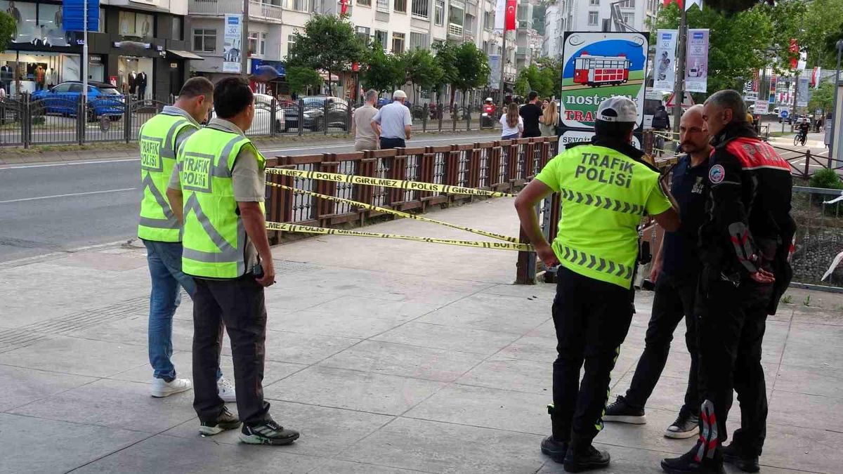 Alkol ve Ehliyetsizlikle Motosiklet Kazası: Kadın Ağır Yaralı