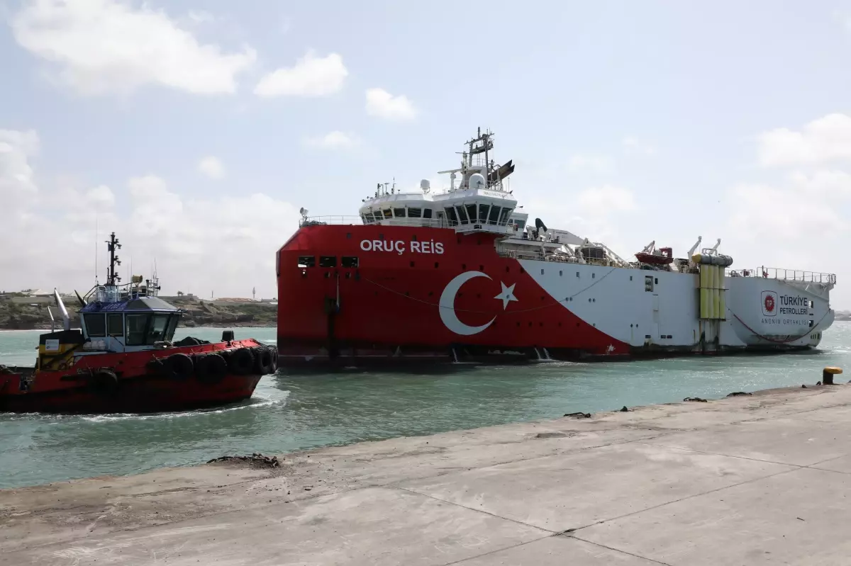 Oruç Reis Somali'den dönüş yolculuğuna başladı