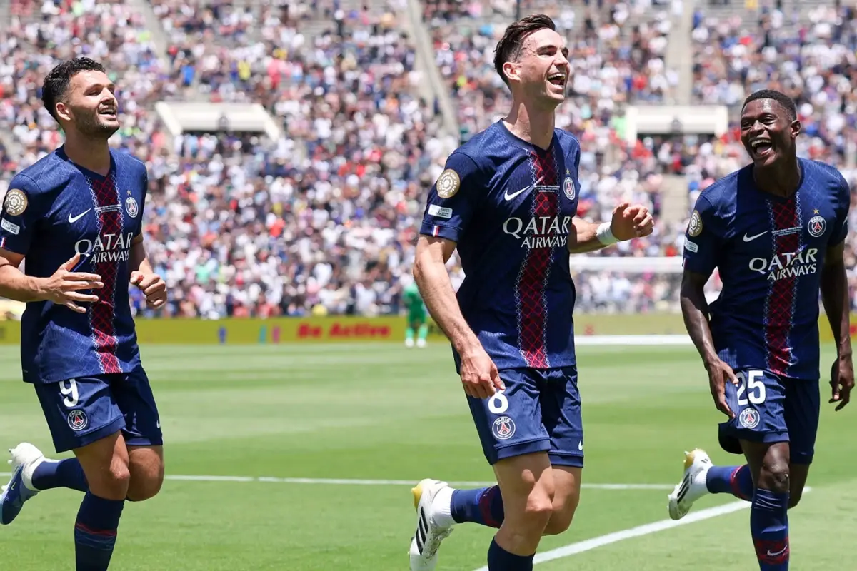 Şampiyonlar Ligi şampiyonu PSG, Atletico Madrid'e şans dahi tanımadı