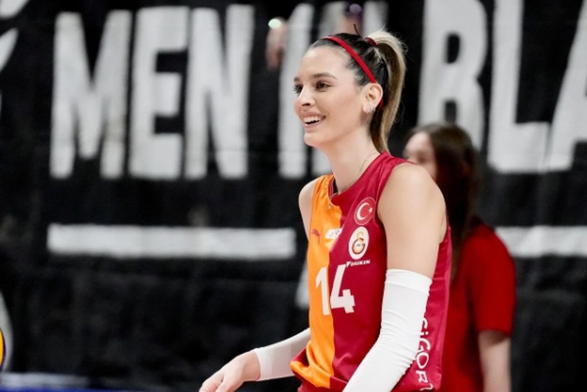 Alexia neden yok, Alexia voleybol kadın milli takım kadrosuna çağrılmadı mı?