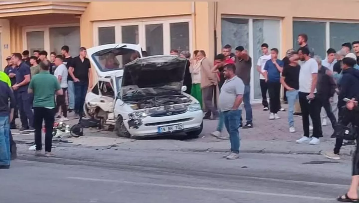 Kahramankazan'da Kavşak Kazası: 5 Yaralı