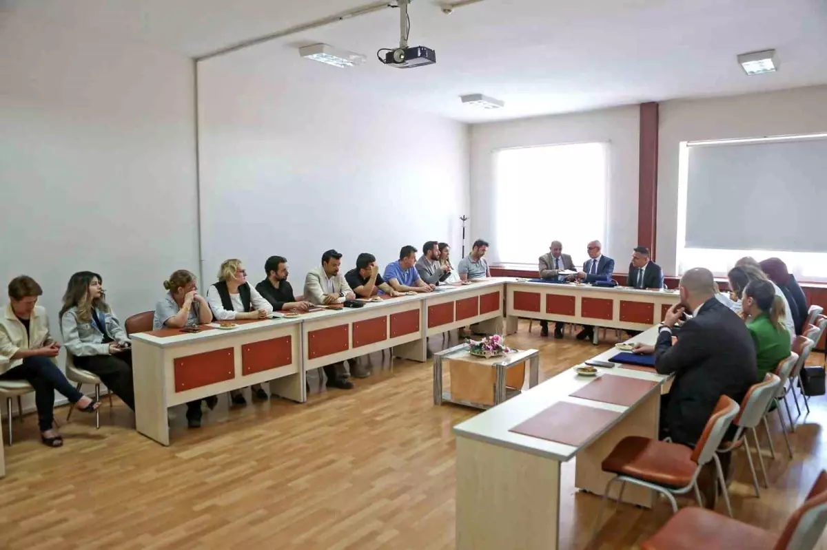 Atatürk Üniversitesinde Disiplinlerarası İş Birliği Protokolleri İmzalandı