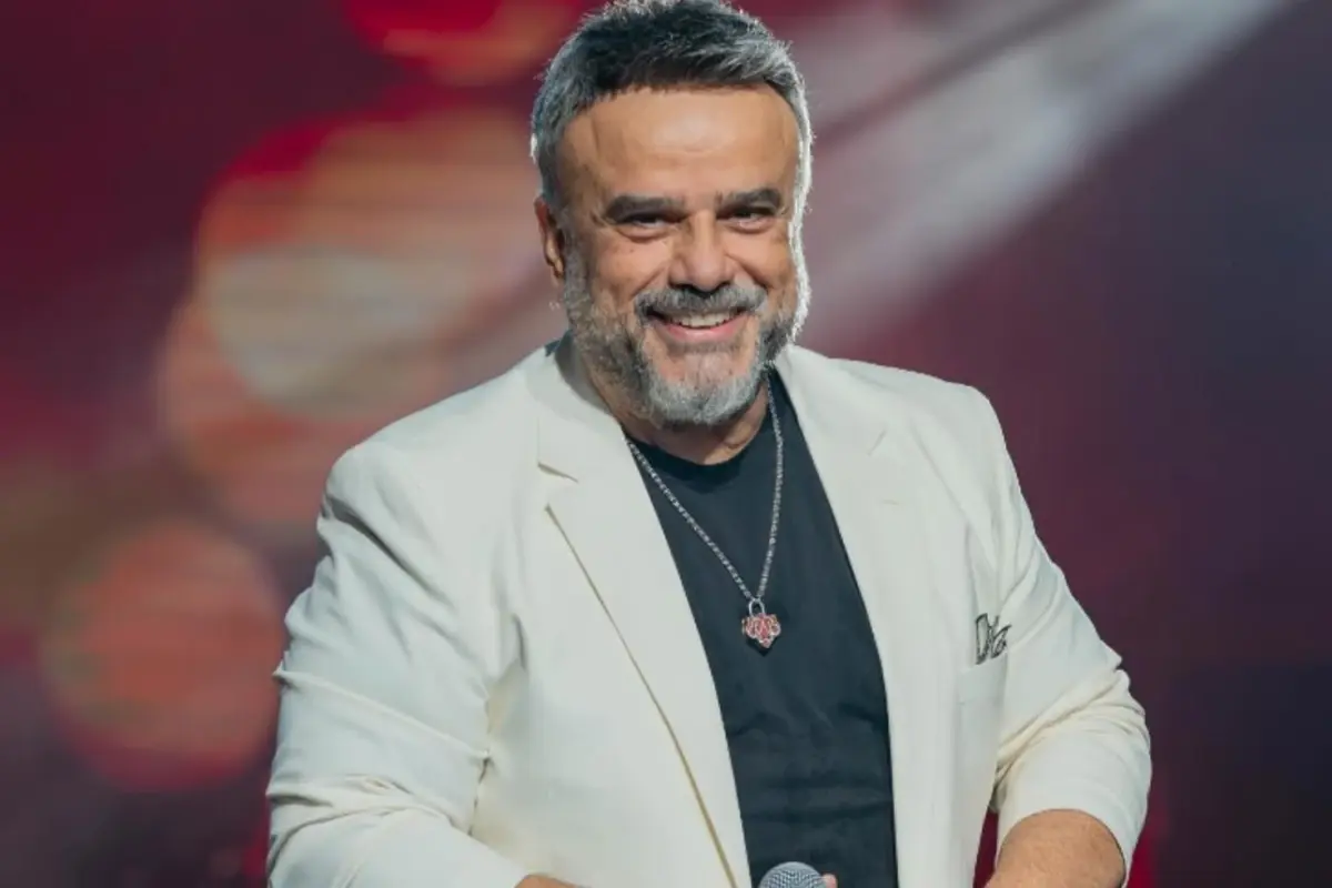 Bülent Serttaş'ın gözlerden uzak büyüttüğü kızı, üniversiteden mezun oldu