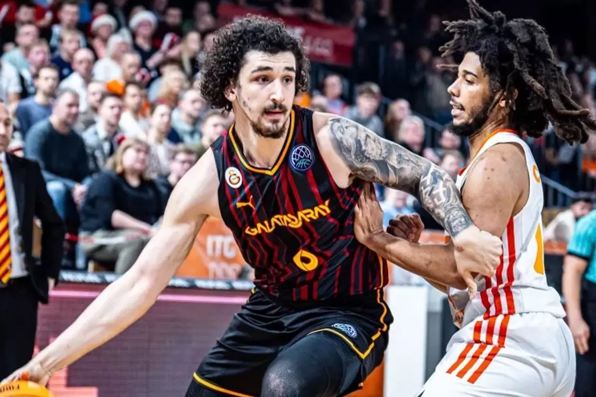 Galatasaray'da Göksenin Köksal'dan sonra bir çarpıcı ayrılık daha