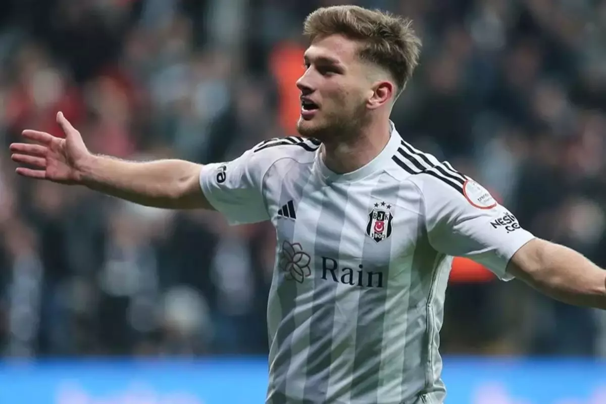 Leeds United'dan Semih Kılıçsoy için ağızları açık bırakacak teklif