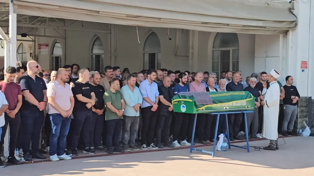 Son Yolculuğuna Uğurlandı