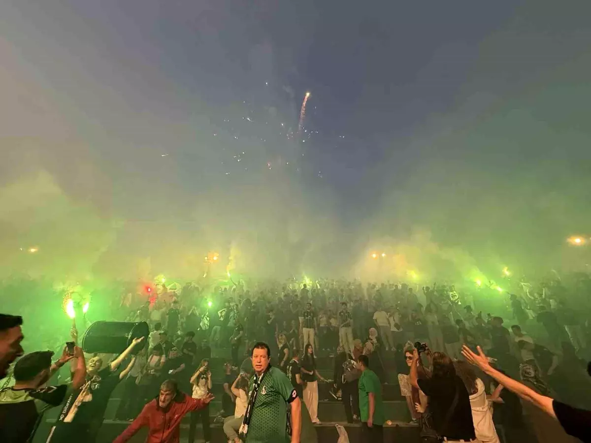 Sakaryaspor 60. Yılını Coşkuyla Kutladı