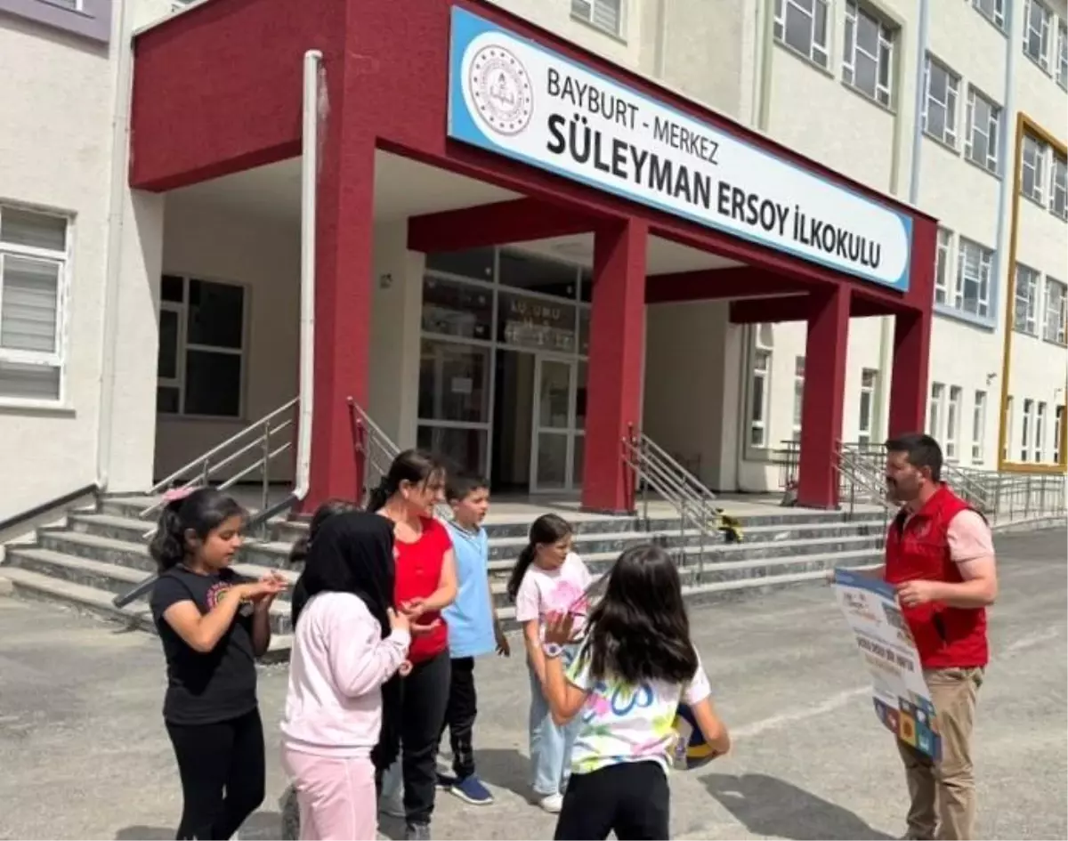 Bayburt'ta 'Gençlik Yaz Kulübü' Başlıyor