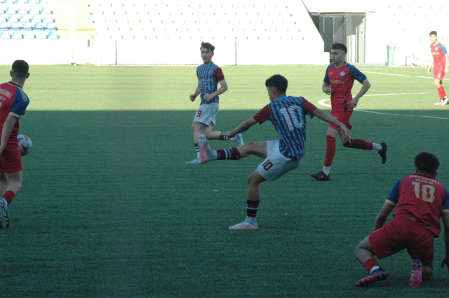 Altyapı liginde dengeleri değiştiren transfer Altyapı liginde dengeleri değiştiren transfer