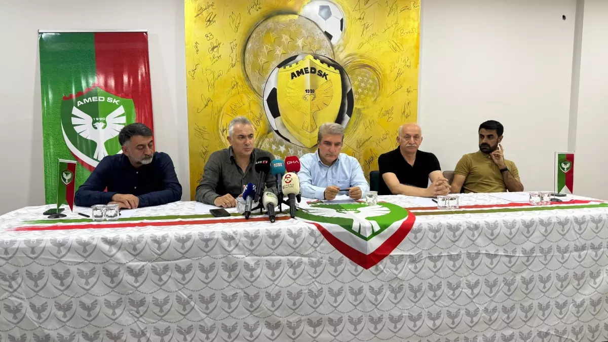 Amed Sportif Faaliyetler, Yeni Teknik Direktörünü Tanıttı