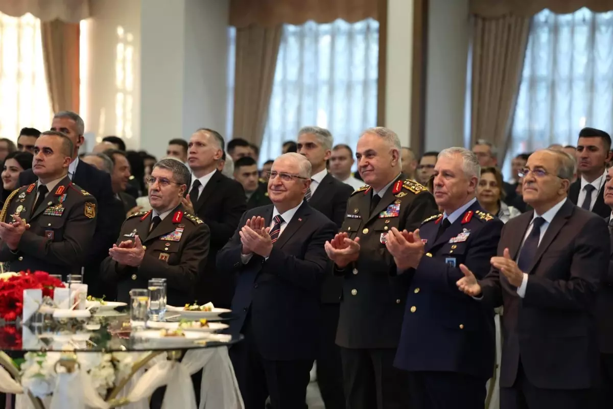 Azerbaycan Silahlı Kuvvetler Günü Resepsiyonu Ankara'da Yapıldı