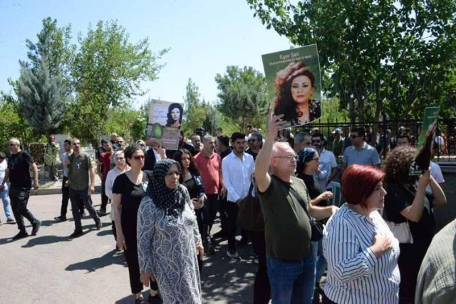 Ayşe Şan's grave was brought to her hometown Diyarbakır 29 years after her death, as per her will