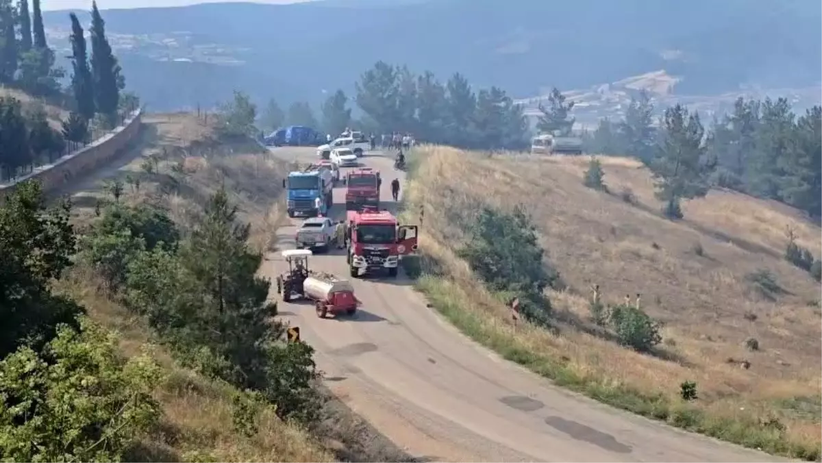 Bursa'nın Orhaneli İlçesinde Yangın, Girencik Mahallesi Tahliye Ediliyor