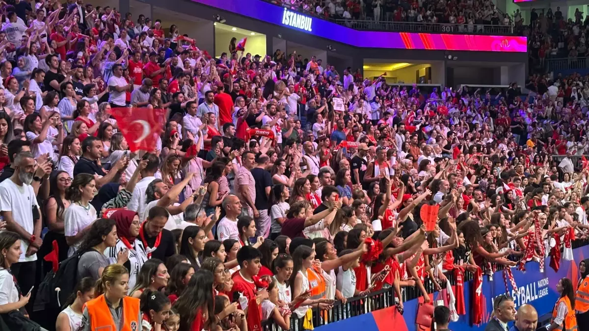 A Milli Kadın Voleybol Takımı, Dominik Cumhuriyeti'ni 3-0 Yendi