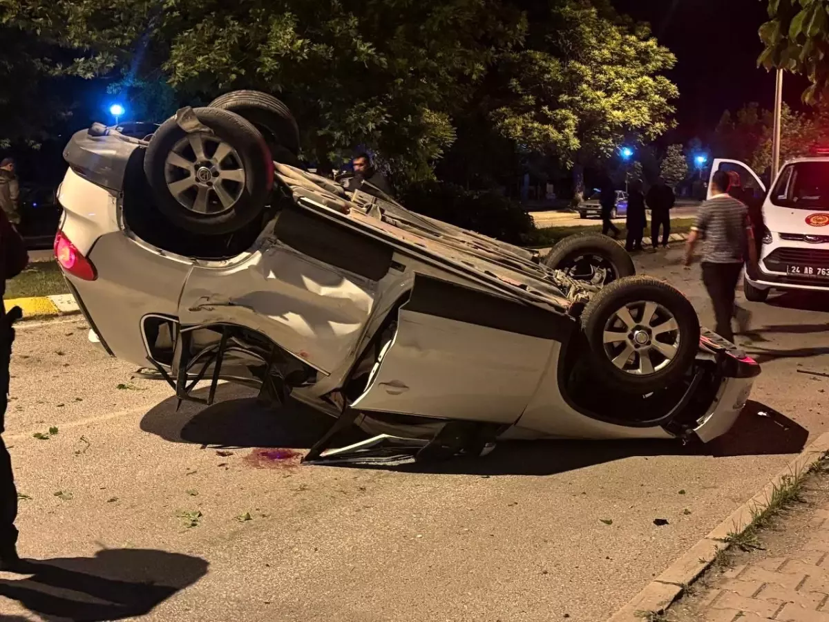 Erzincan'da Korkunç Trafik Kazası: 3 Kişi Yaralandı