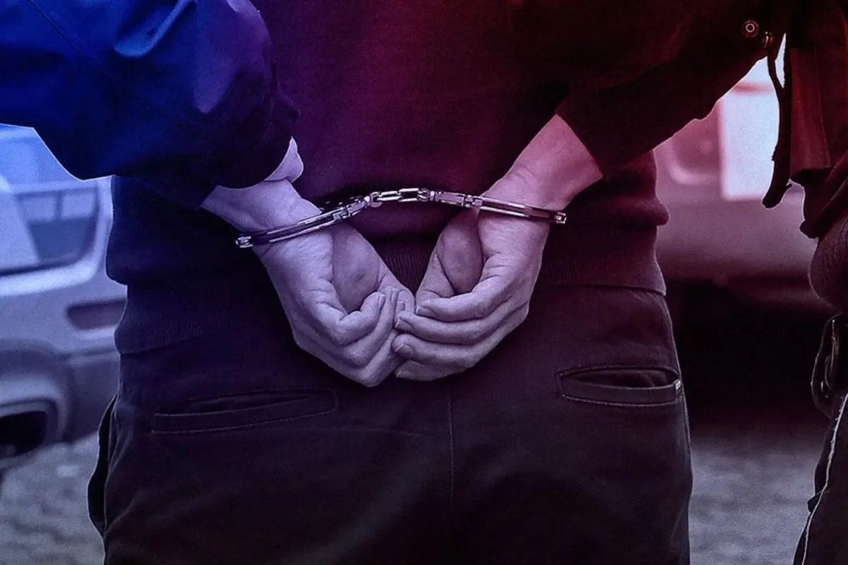 Evinde uyuşturucu bulunan ilkokul müdür yardımcısı görevden uzaklaştırıldı